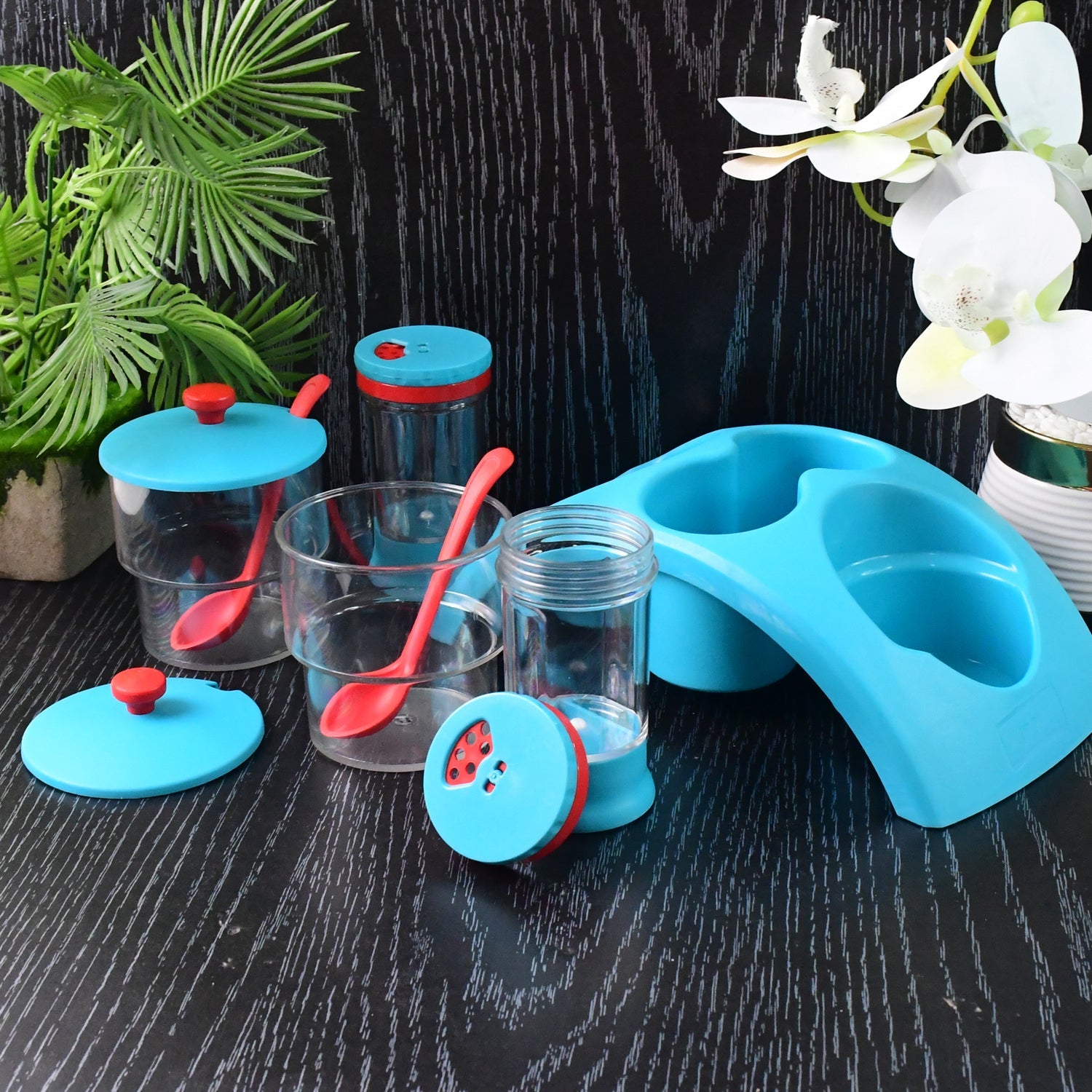 Supermom Plastic 4x Pickle with Salt & Pepper Storage Set Supermom Plastic 4x Pickle with Salt & Pepper Storage Set